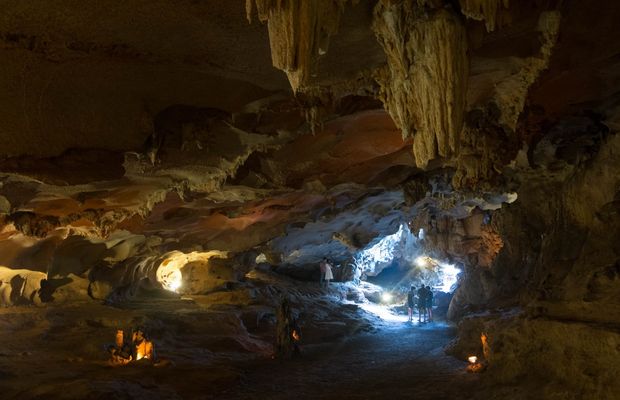 Thien Canh Son Cave